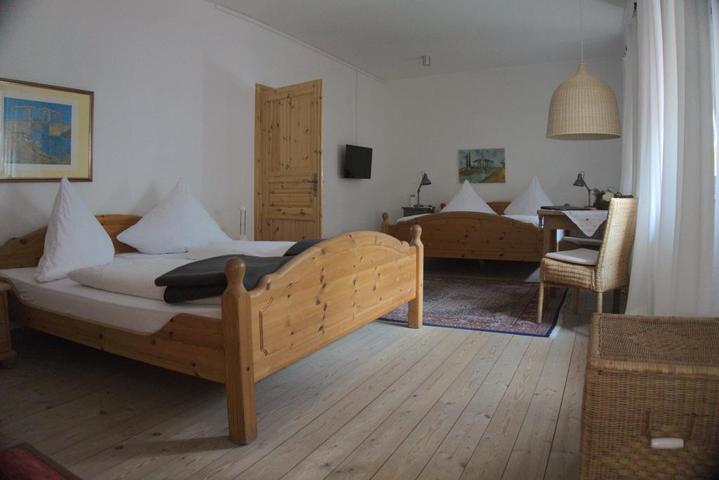 Hotel Garni Altes Winzerhaus Moselschaenke Kobern-Gondorf Room photo
